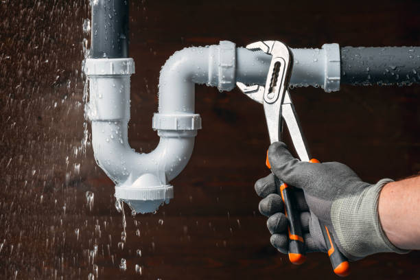 Professional Leak Detection technician working in Southwick, MA